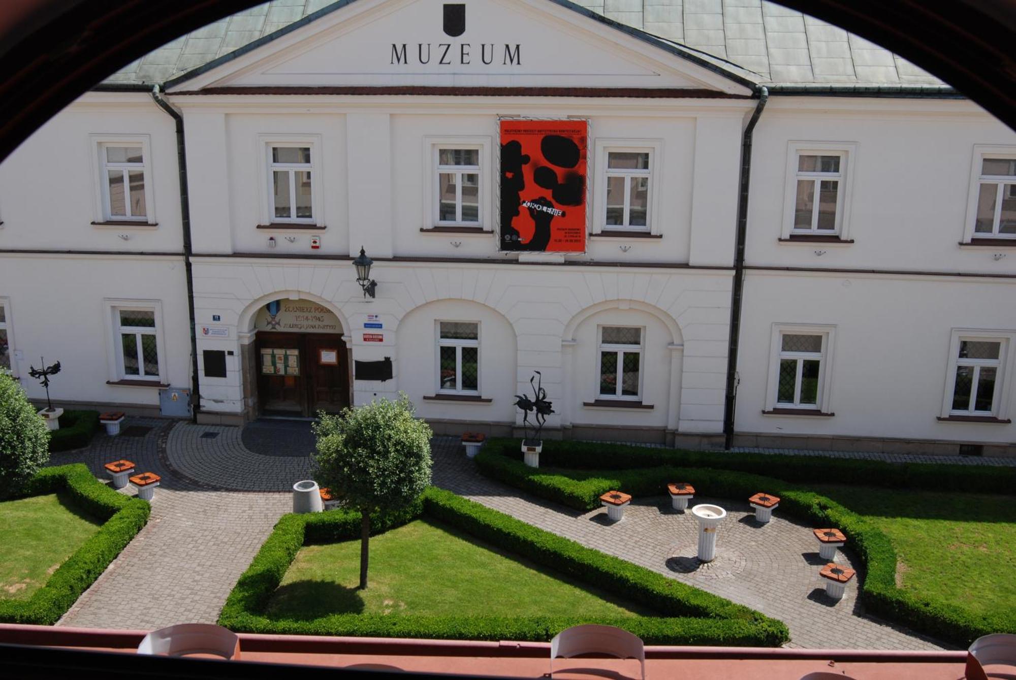 Hostel Promenada Rzeszów Exterior foto